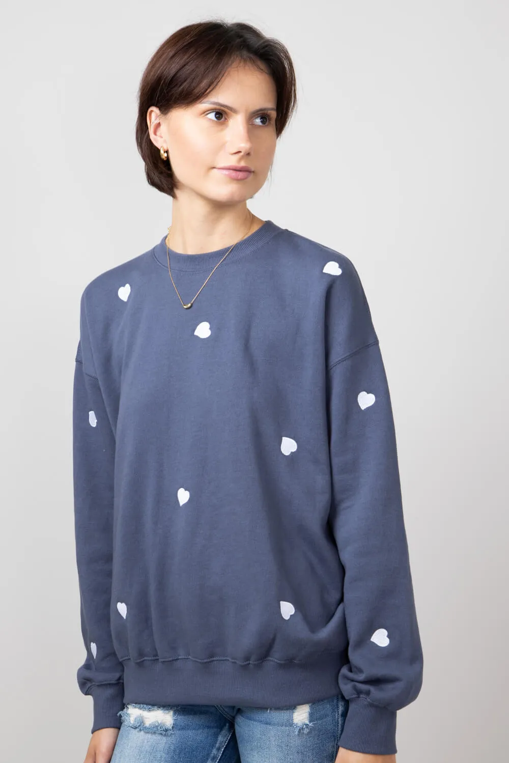 1897 Active Heart Embroidered Sweatshirt for Women in Blue | T978-DENIMBLUE