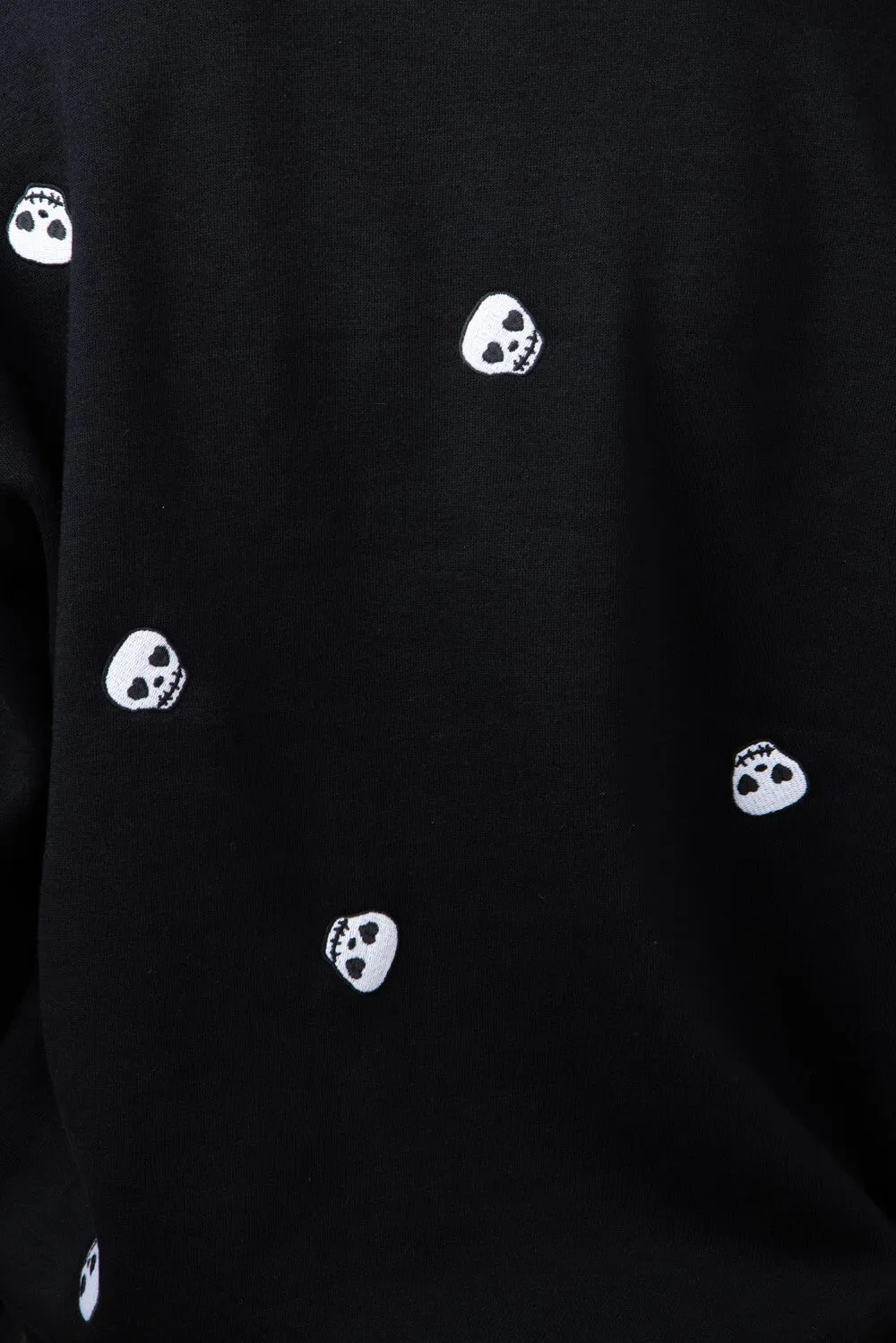 1897 Active Skull Embroidered Sweatshirt for Women in Black | T845-BLACK