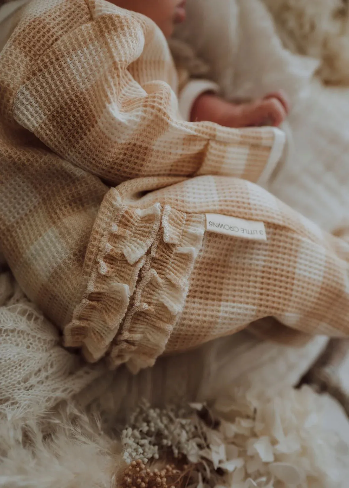 3 Little Crowns - My First Outfit | Waffle Flutter Bum Onesie & Topknot Set | Gingham