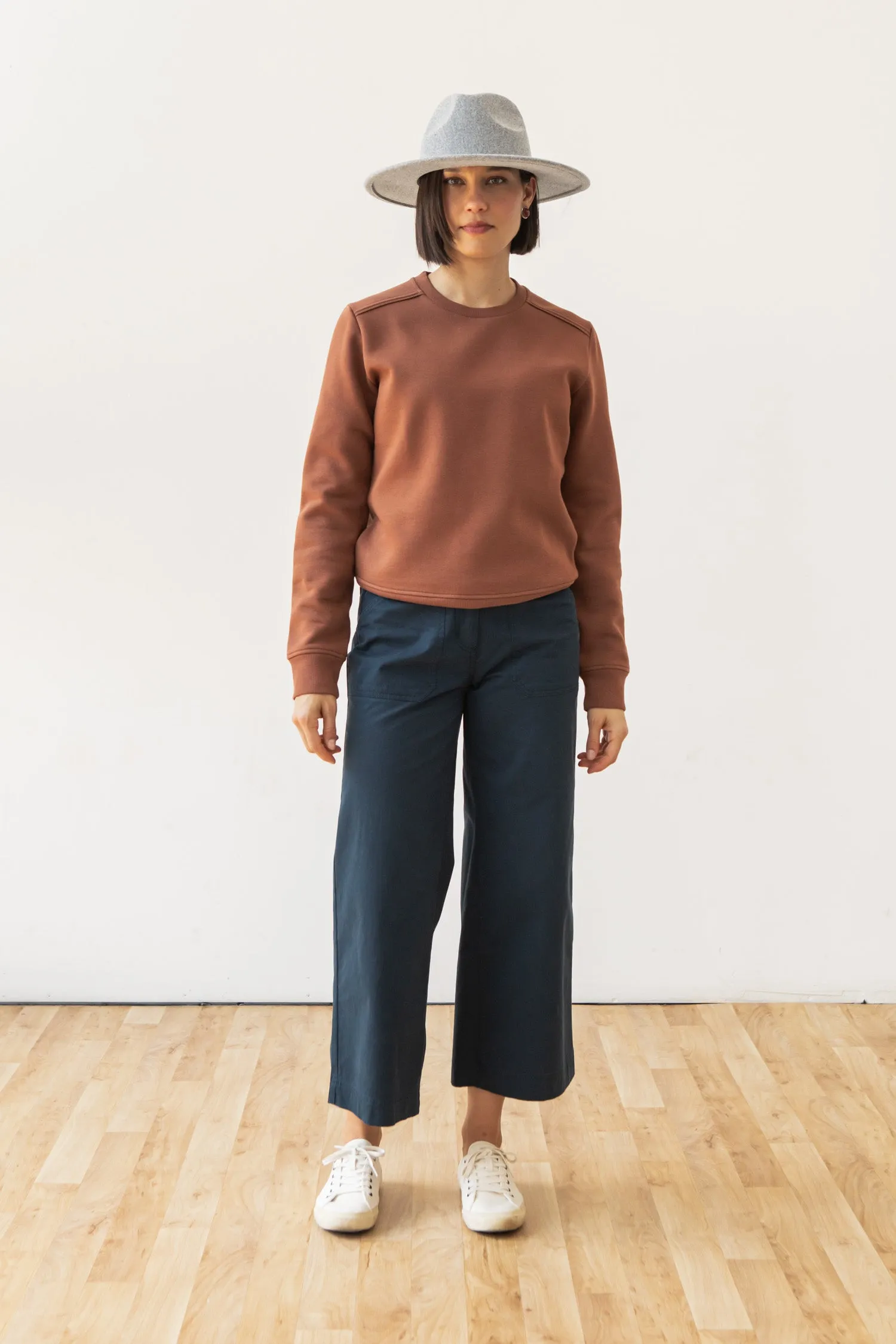 Bailey Crew Sweatshirt / Burnt Umber