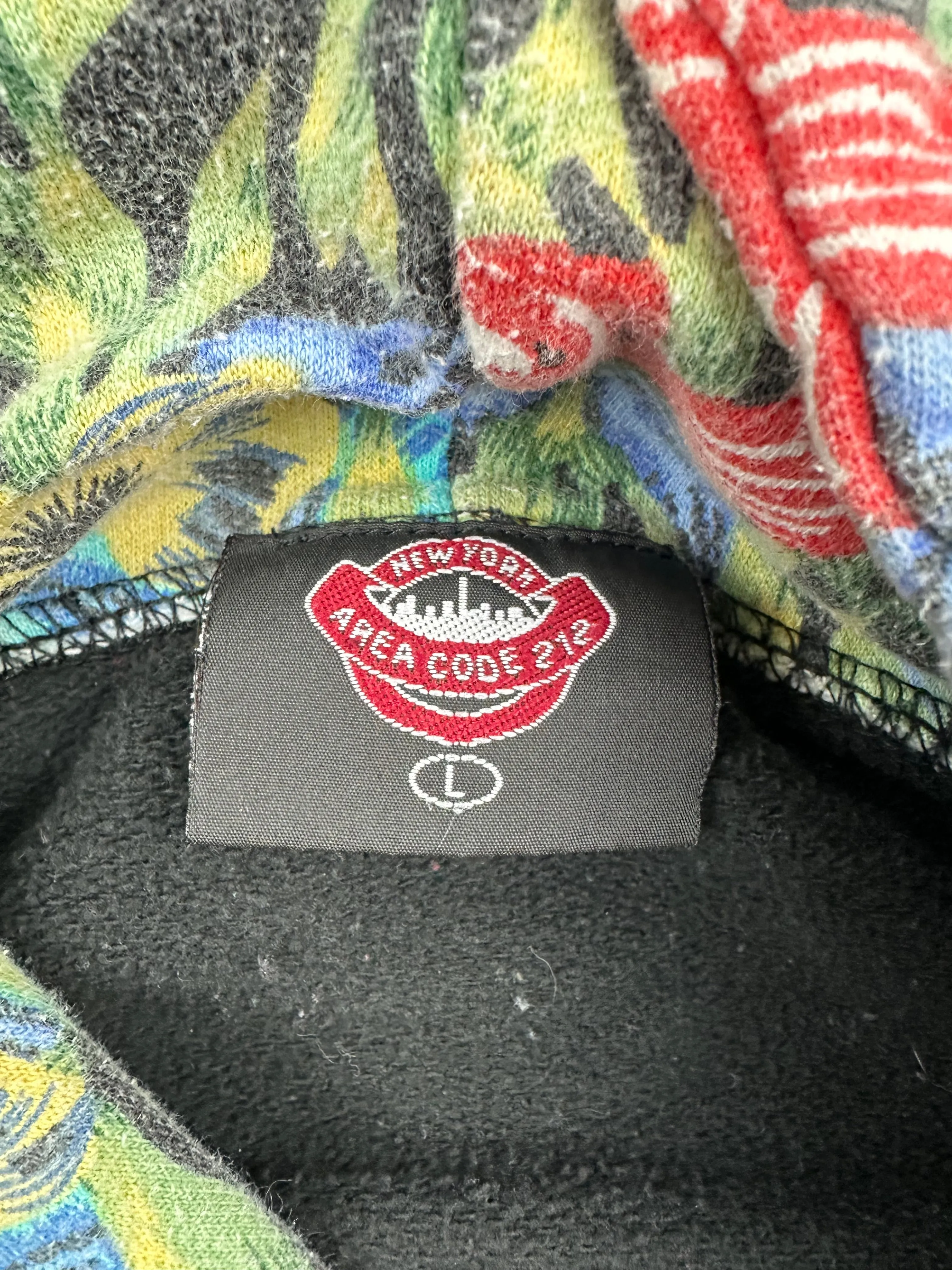 BLACK HILLS SOUTH DAKOTA HOODIE - (L)