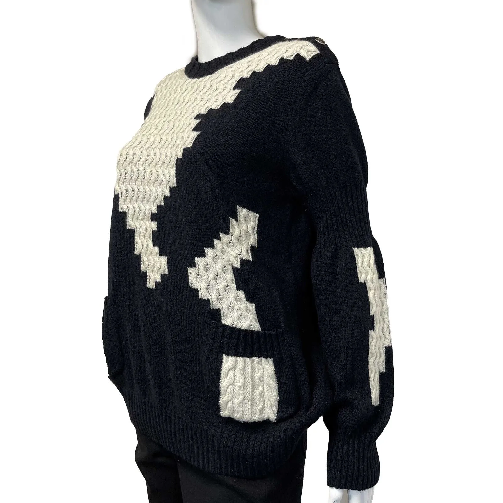 Chanel Excellent Cashmere Knit Sweater Blue/white Size 46 US 14 Top