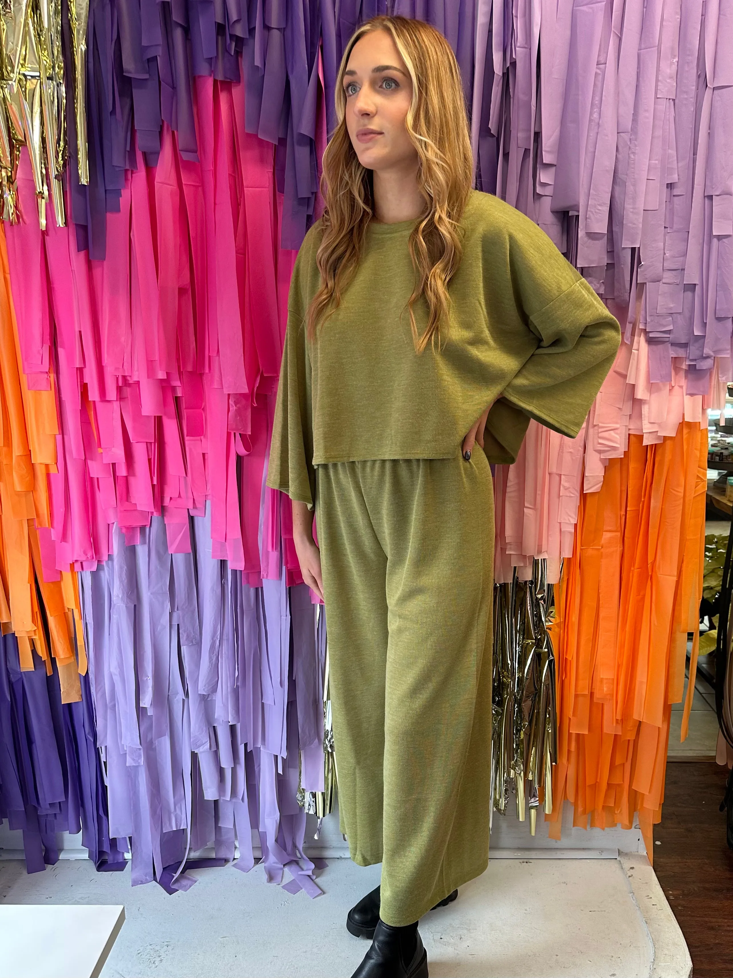 Cropped Lounge Set: Kiwi