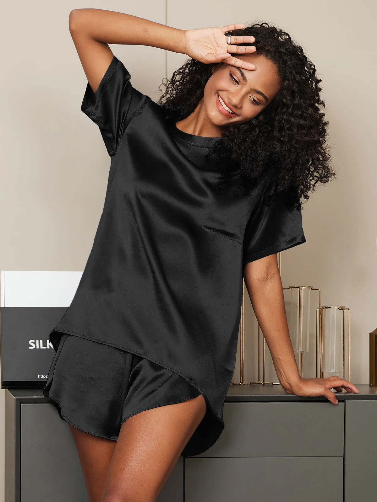 Dames Zijde Oversized T-Shirt Korte Pyjama Set