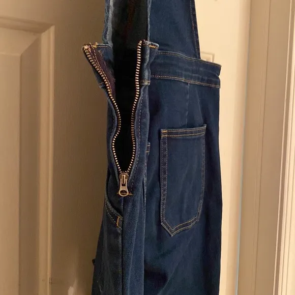 Gap 1965 Denim Flare Overalls size small