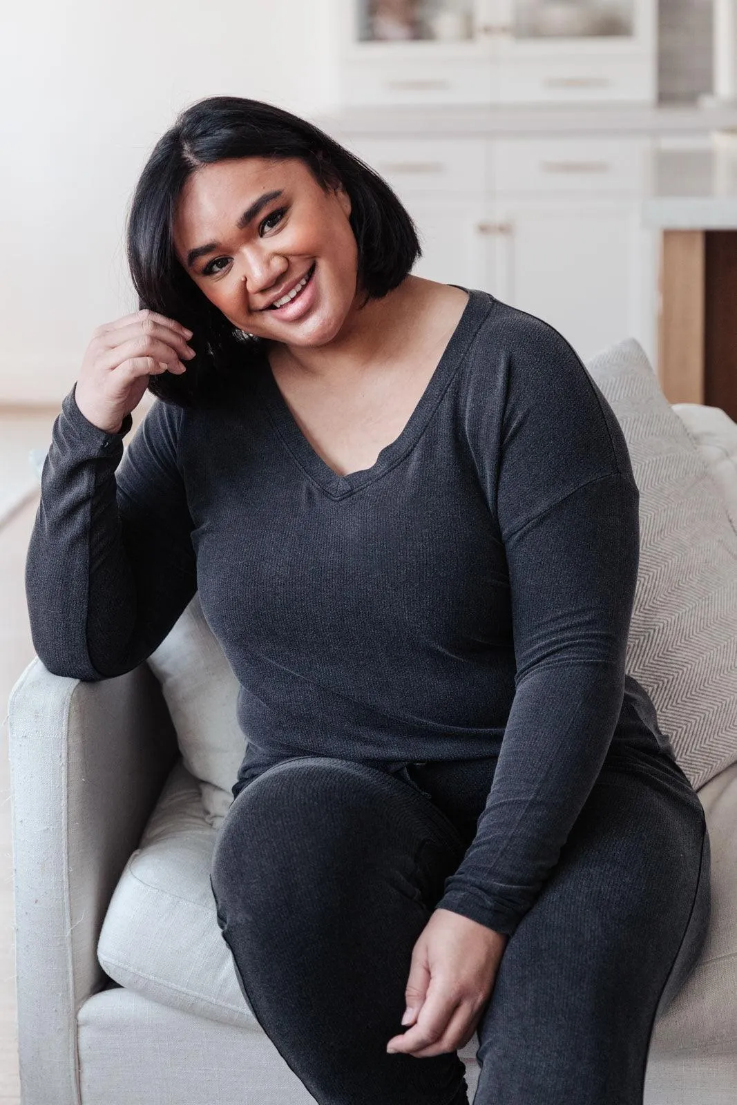 Hazel Blues® | Essential Lounge Top In Black Lava