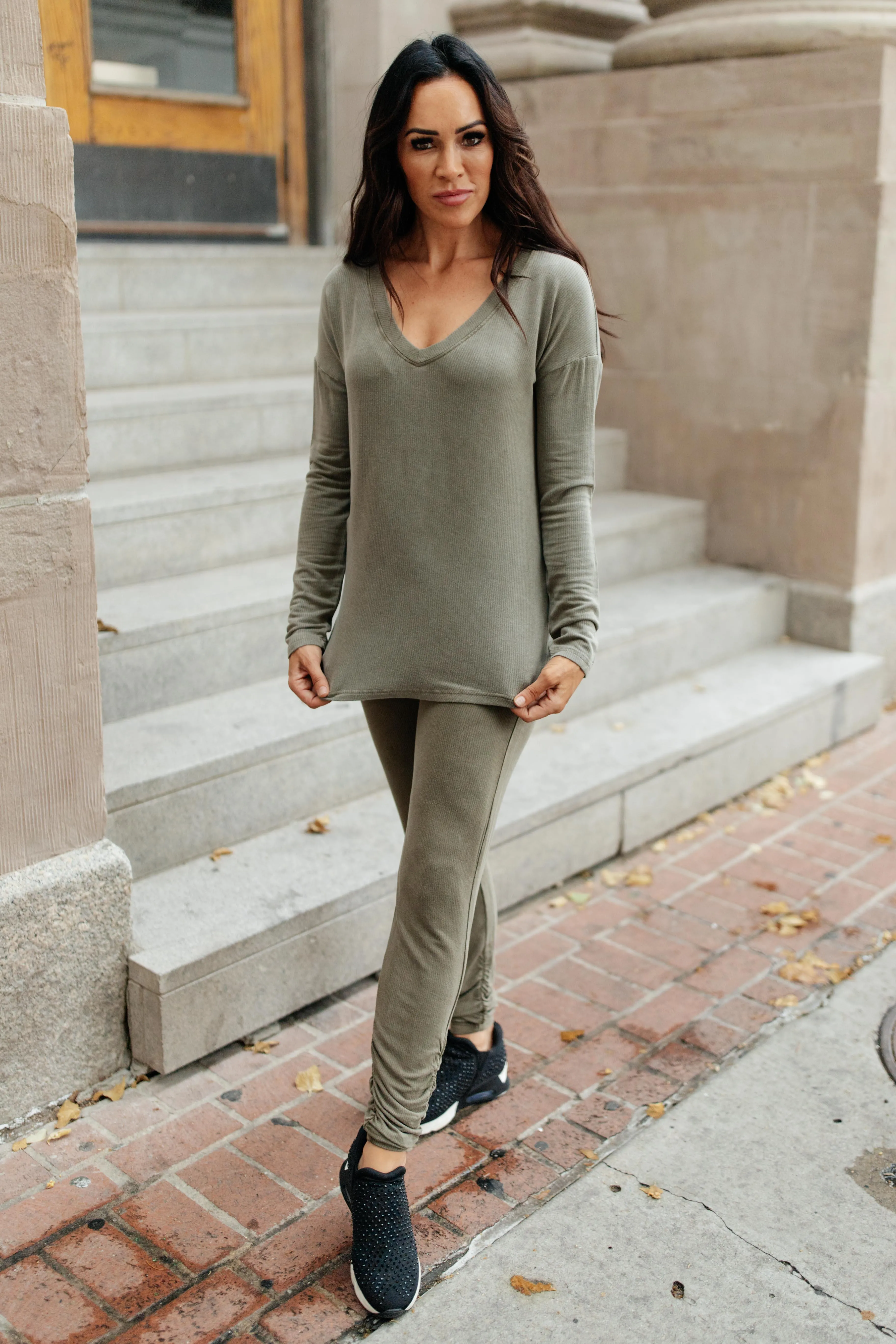 Hazel Blues® | Essential Lounge Top in Mineral Wash Olive