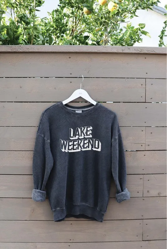 LAKE WEEKEND Mineral Washed Graphic Sweatshirt