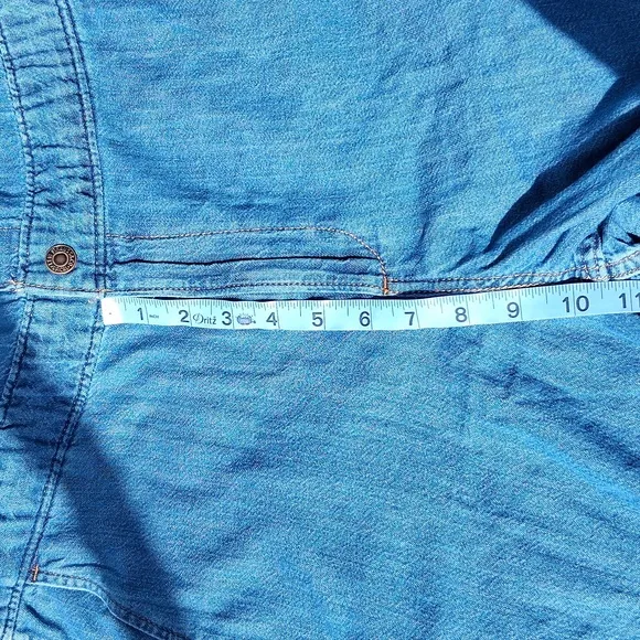 Levi's Blue Denim Overalls Classic Style Standar Fit Size Xs