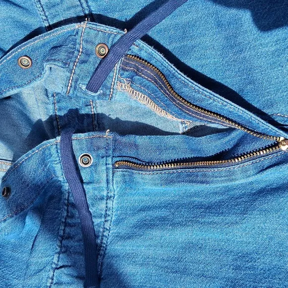 Levi's Blue Denim Overalls Classic Style Standar Fit Size Xs