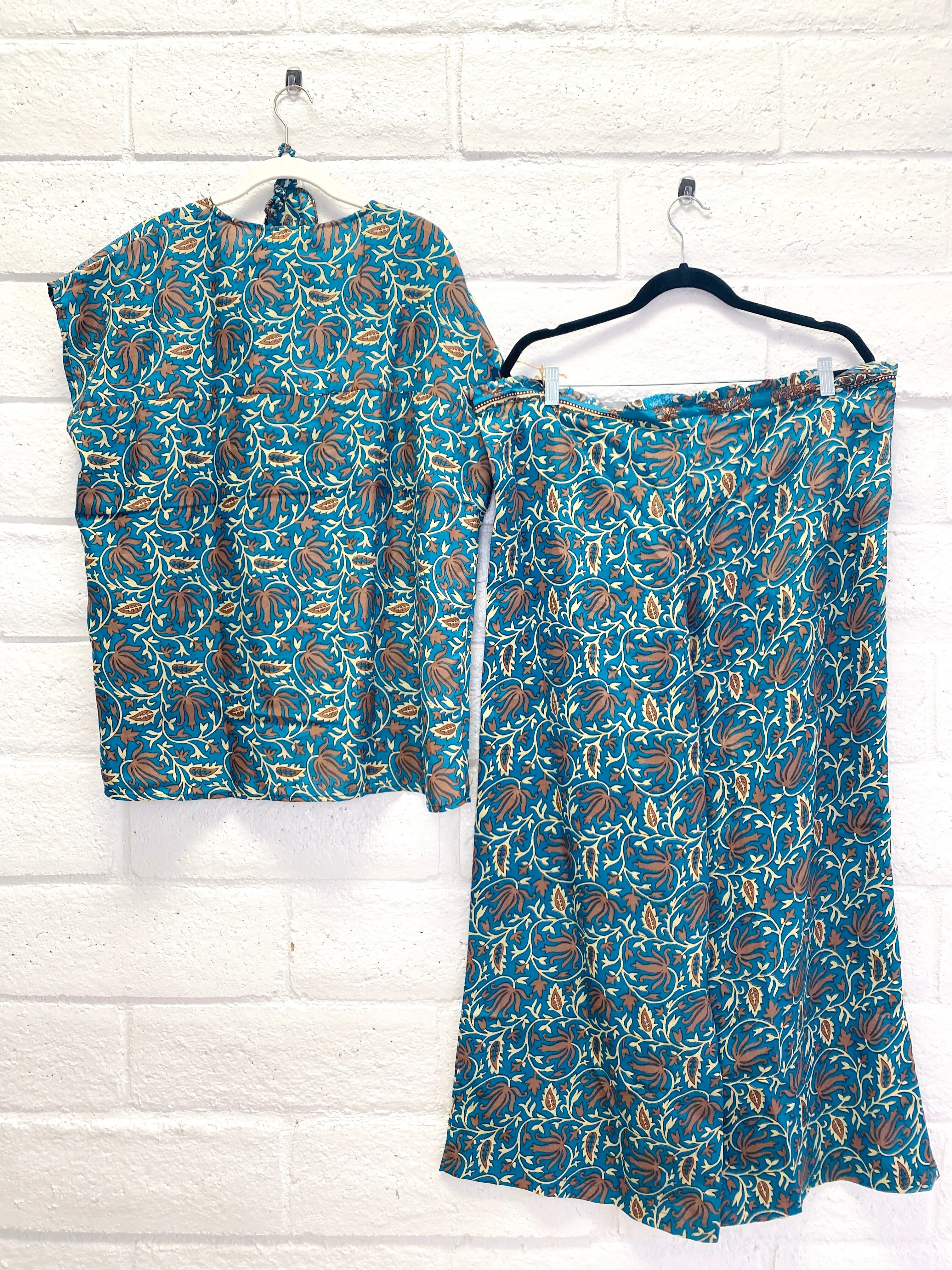 Lounge Set - S - Blue Flowers