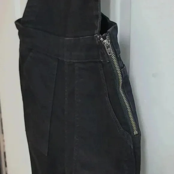 Madewell Cali Demi-Boot Overalls in Black Forest F6394