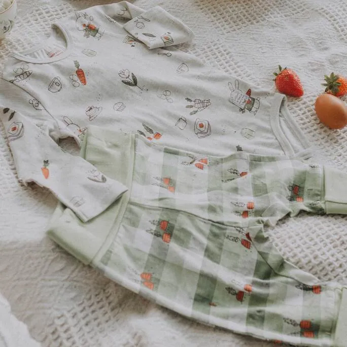 Pantalon évolutif vert à motifs en coton biologique, bébé  || Green patterned evolutive pants in organic cotton, baby