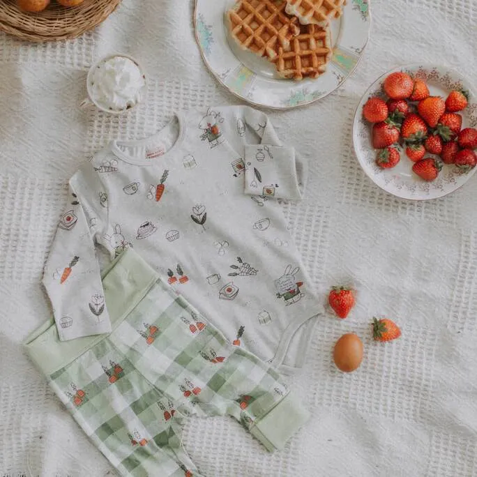 Pantalon évolutif vert à motifs en coton biologique, bébé  || Green patterned evolutive pants in organic cotton, baby