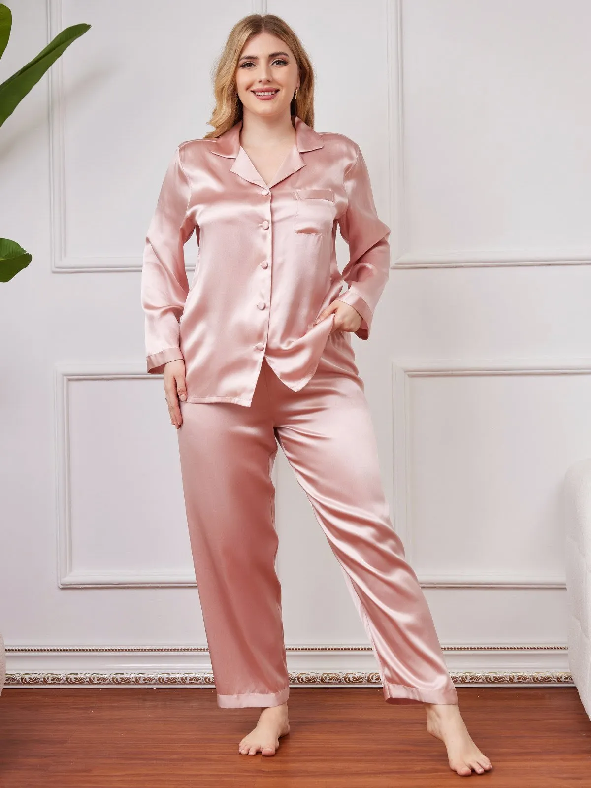 Plus Size Pure Zijde Knopjes Pyjama voor Vrouwen