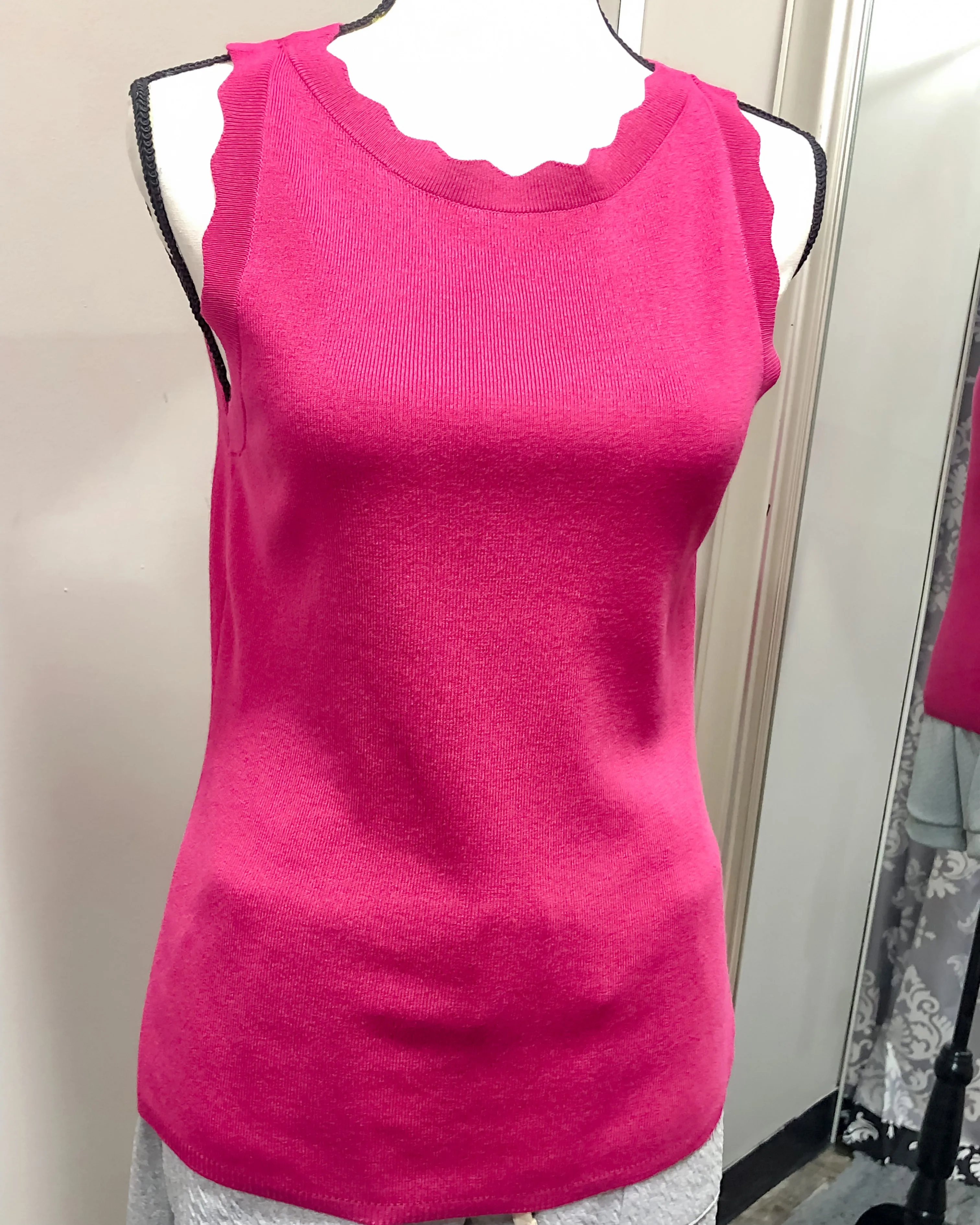 Scalloped Sleeveless Sweater Tank - Fuchsia