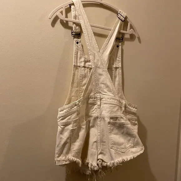 We the Free Cream Denim Overalls short shorts - size 29 - fray hem