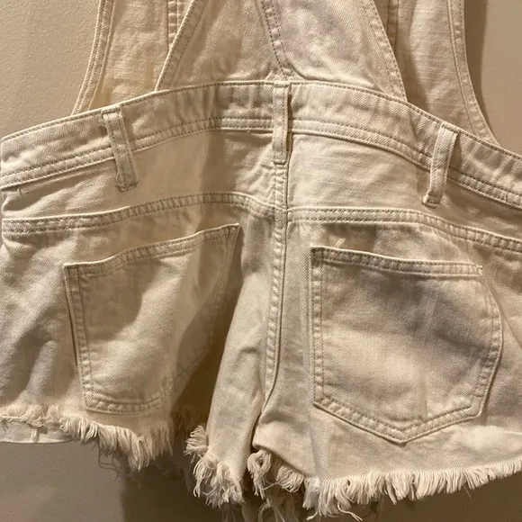 We the Free Cream Denim Overalls short shorts - size 29 - fray hem