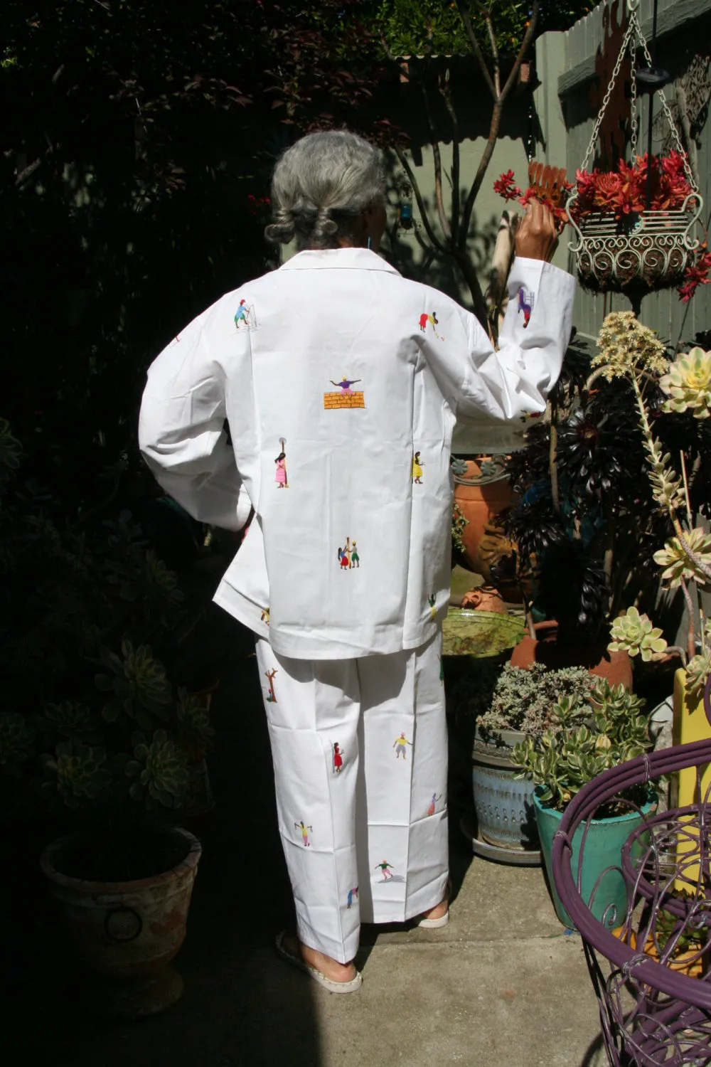 White Lounging Pajamas with Colorful Embroidered African People - Madagascar